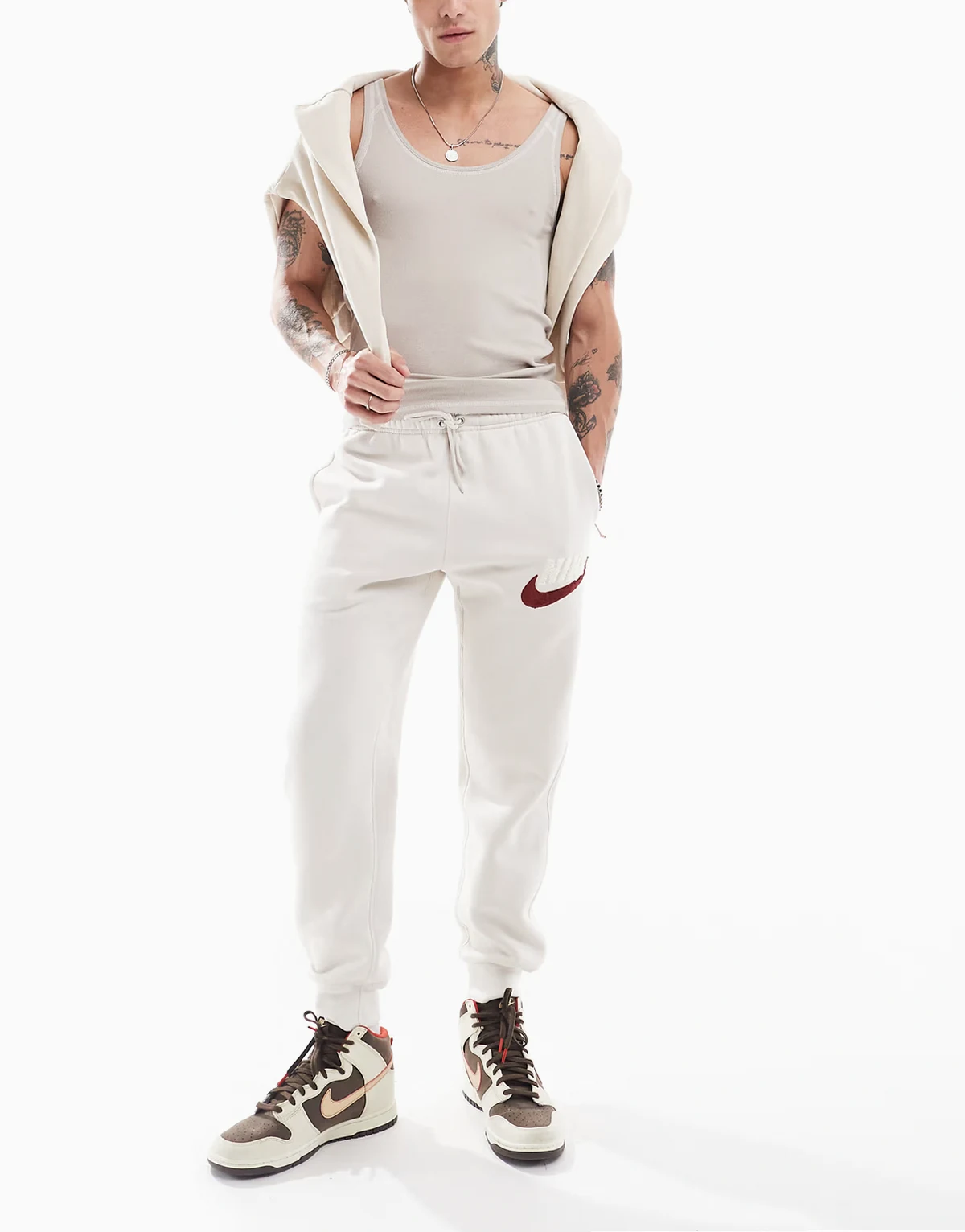 Club Chenile Futura logo joggers in beige