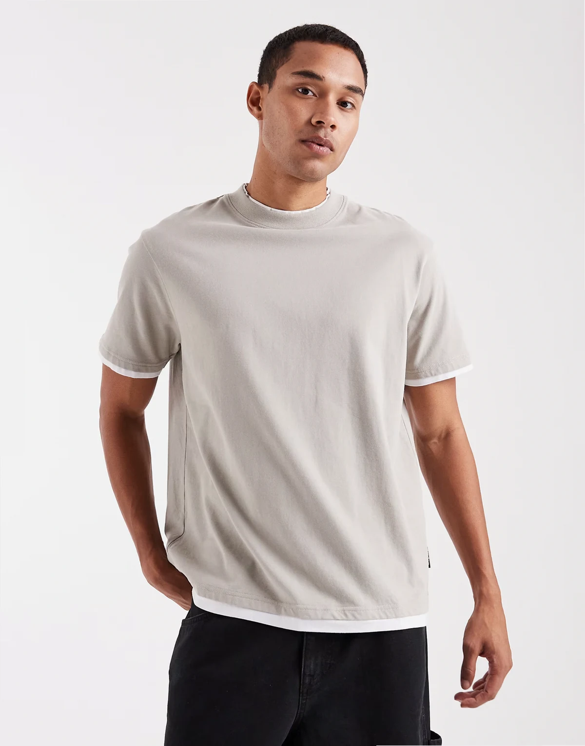 relaxed fit T-shirt in gray