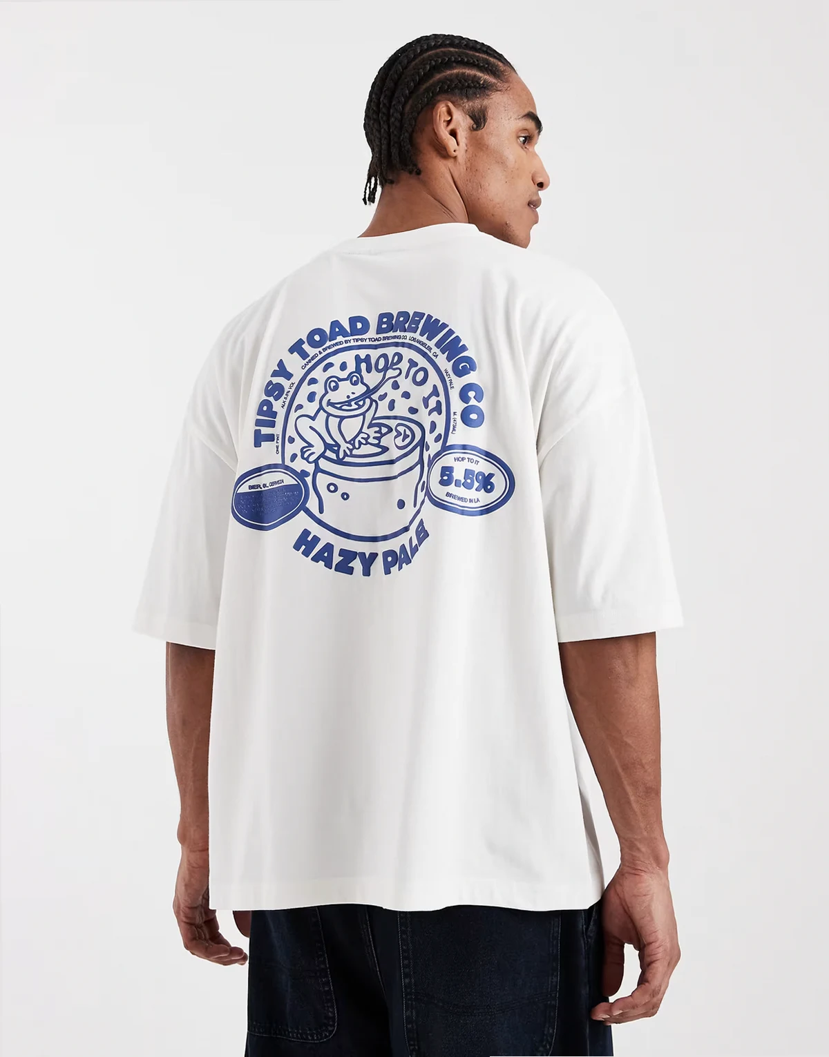 – T-shirt oversize w kolorze złamanej bieli i niebieskim z wypukłym nadrukiem