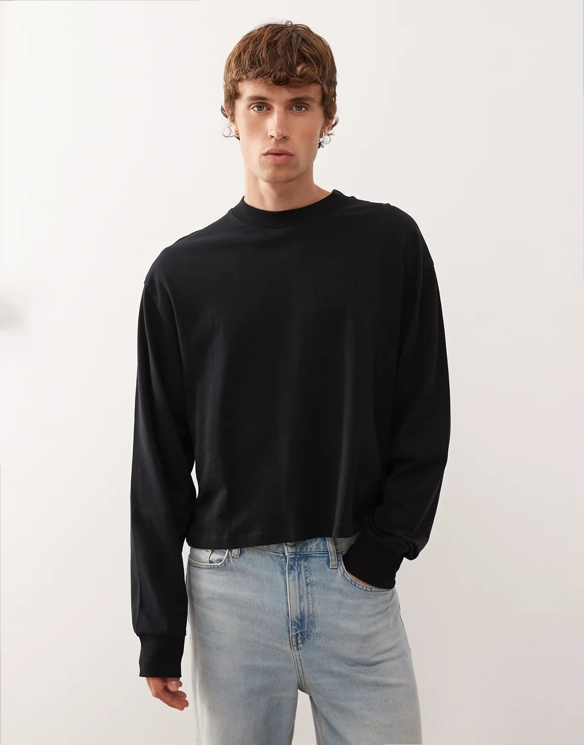 Boxy long sleeve T-shirt in black