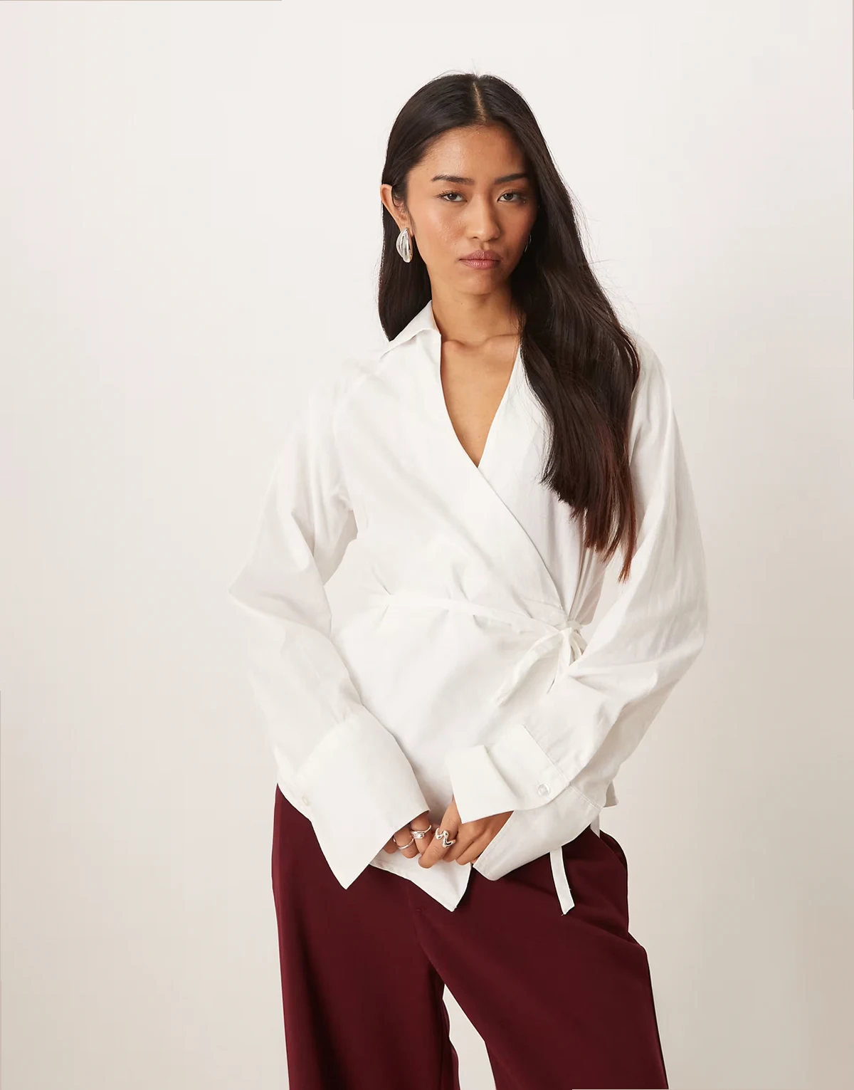 – Wickelbluse aus reiner Baumwolle in Weiß