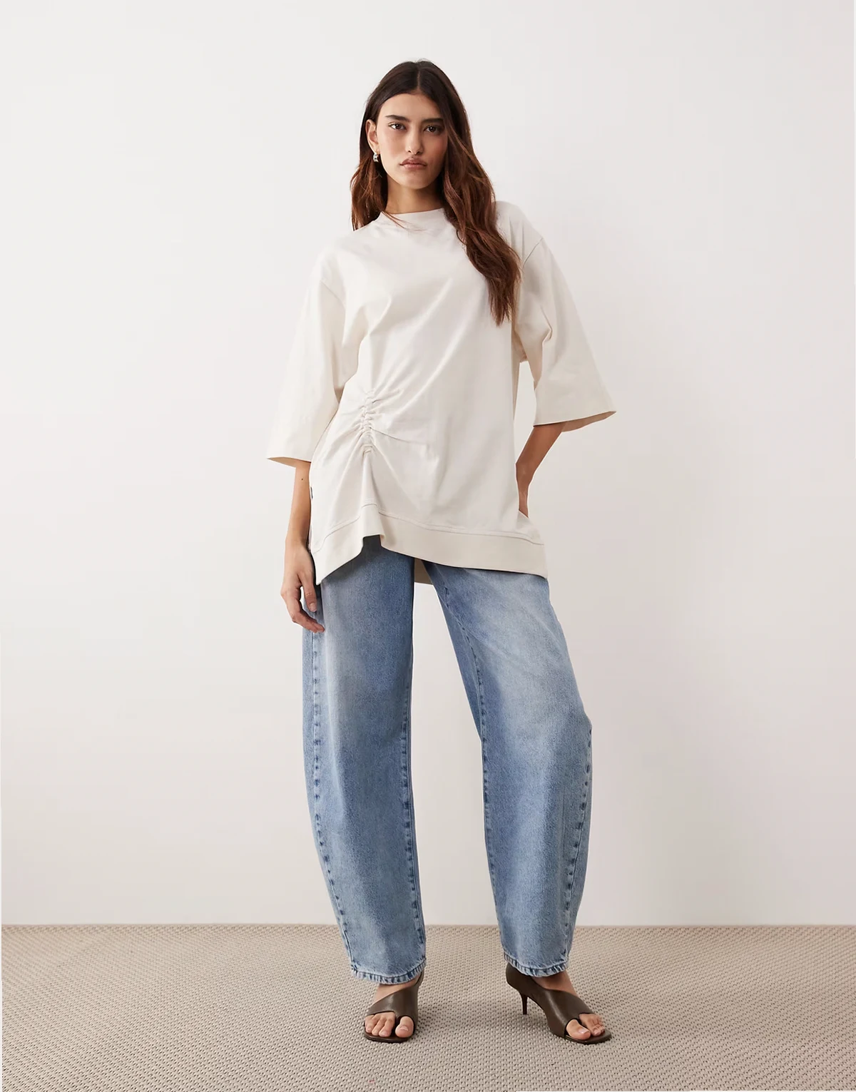 side ruched detail oversized tee in ecru