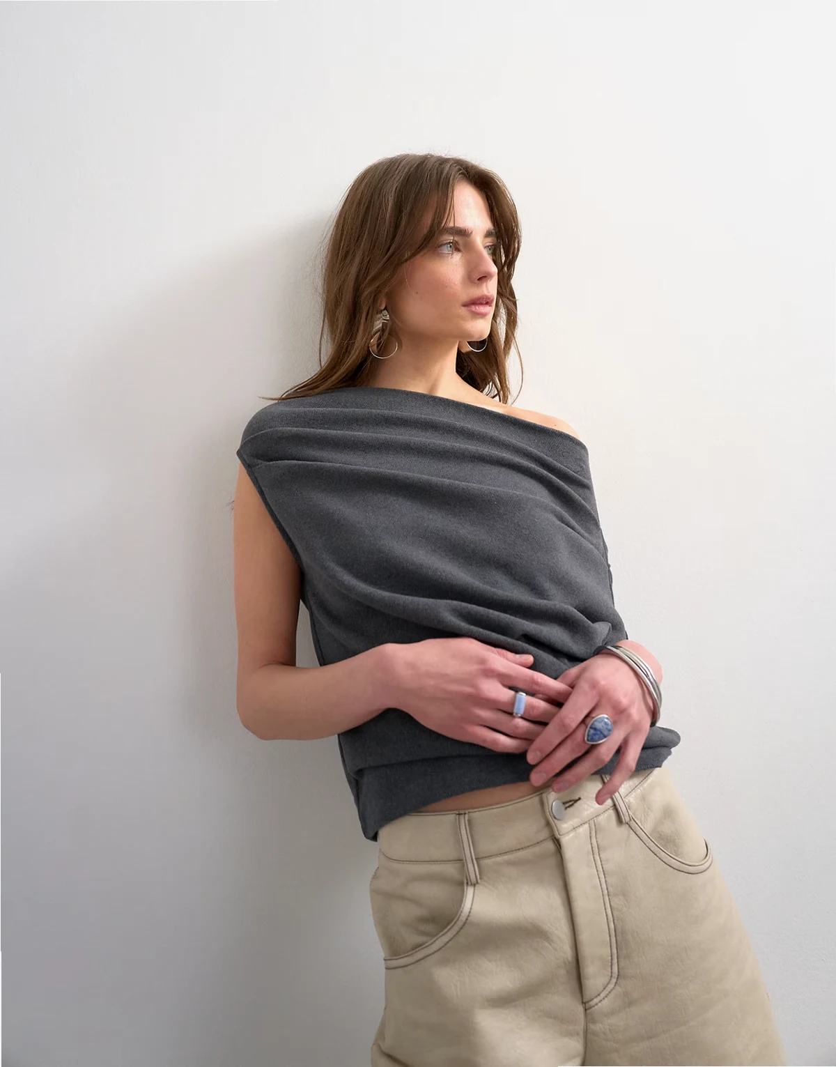 soft touch fallen shoulder top in gray