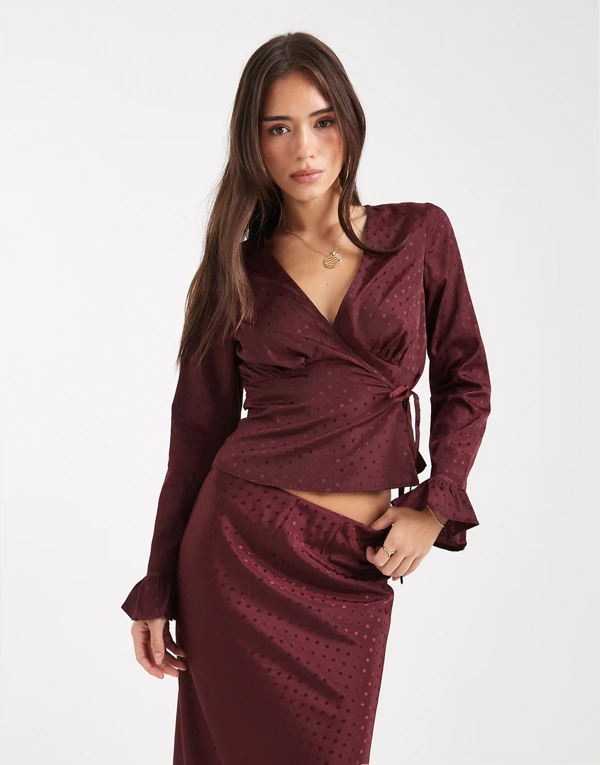 v neck wrap around long sleeve floaty top in burgundy