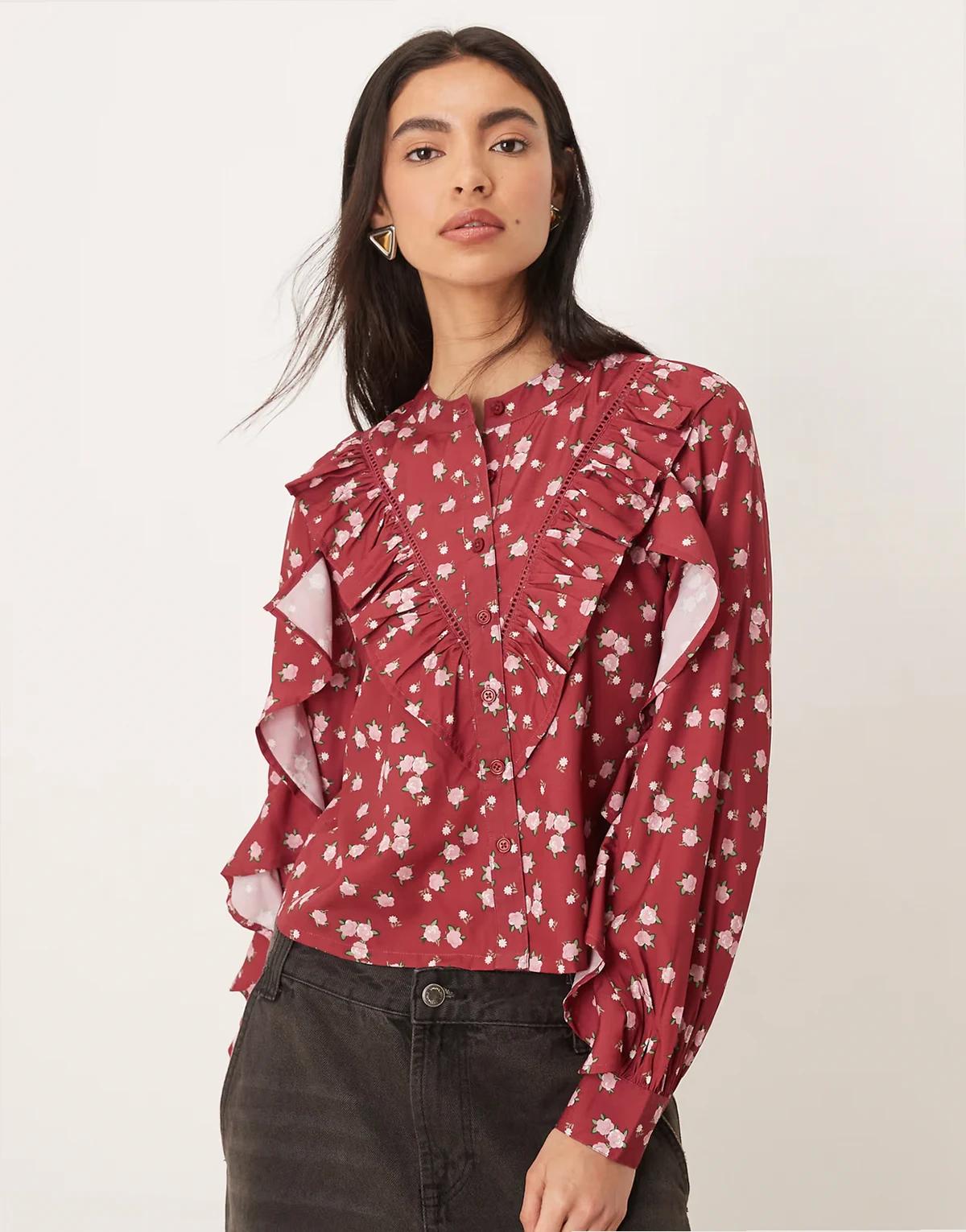long sleeve ruffle collared top in berry floral