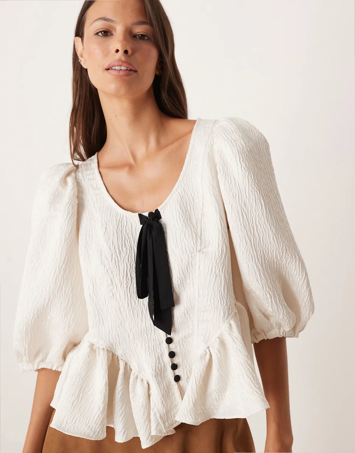 Pamela bow top in ivory
