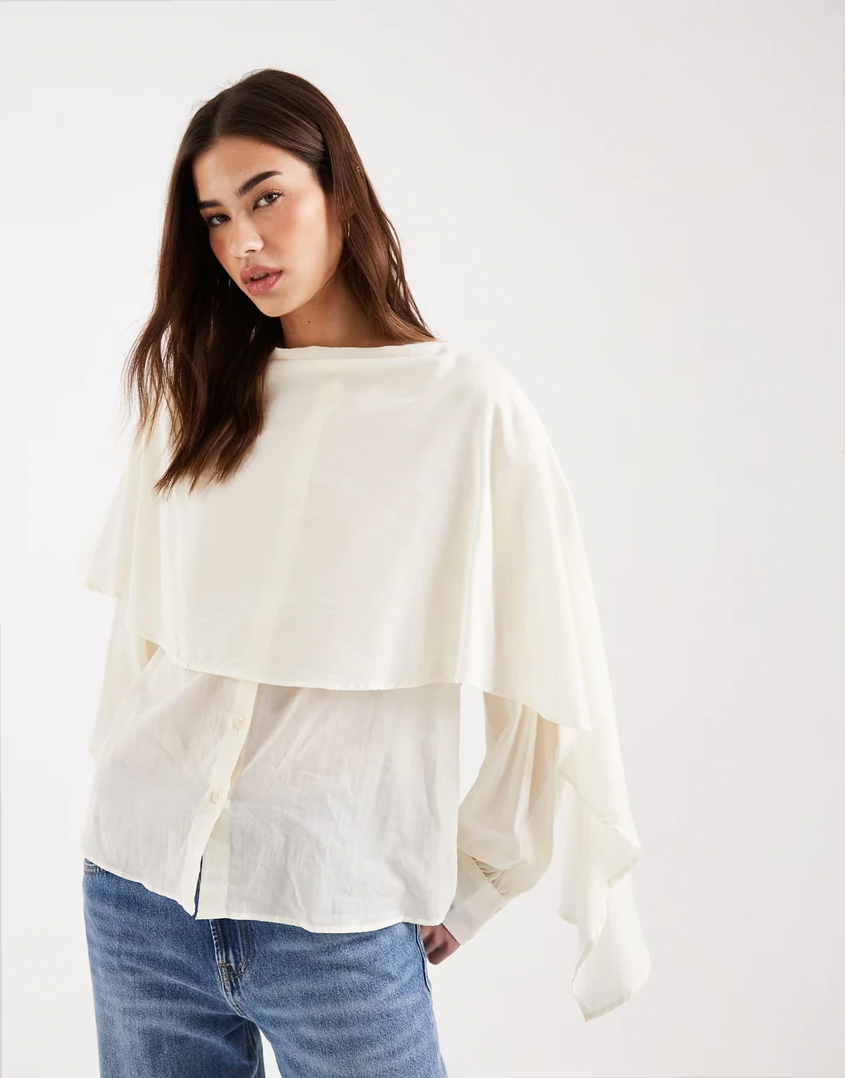 – Cape-Bluse aus Baumwoll-Voile in Weiß