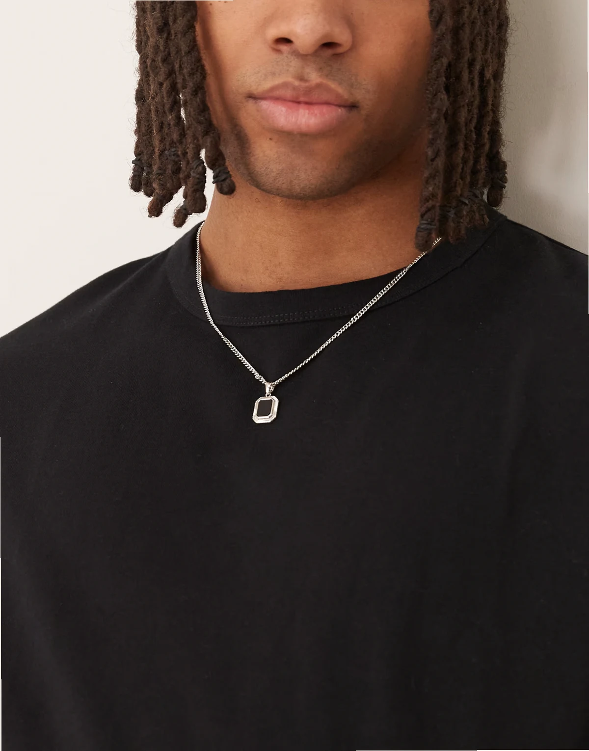 necklace with square black pendant in silver