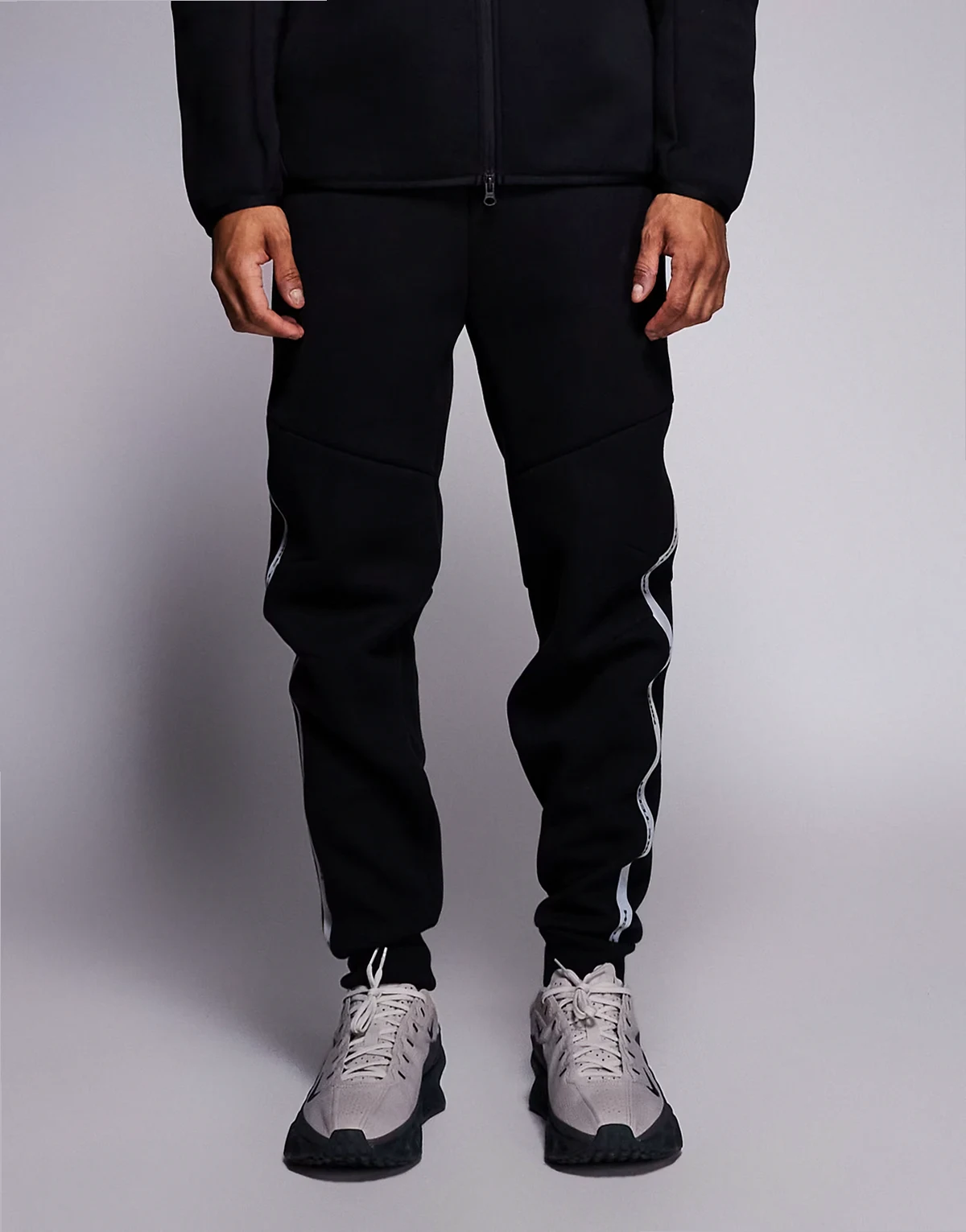 Tech Fleece reflective sweatpants in black