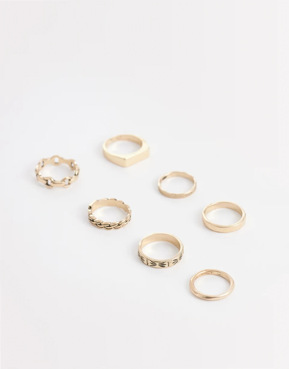 – 7er-Pack Band- und Kettenringe in Goldoptik