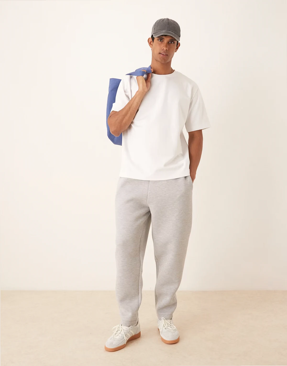 heavyweight tapered sweatpants in scuba-style fabric in gray heather