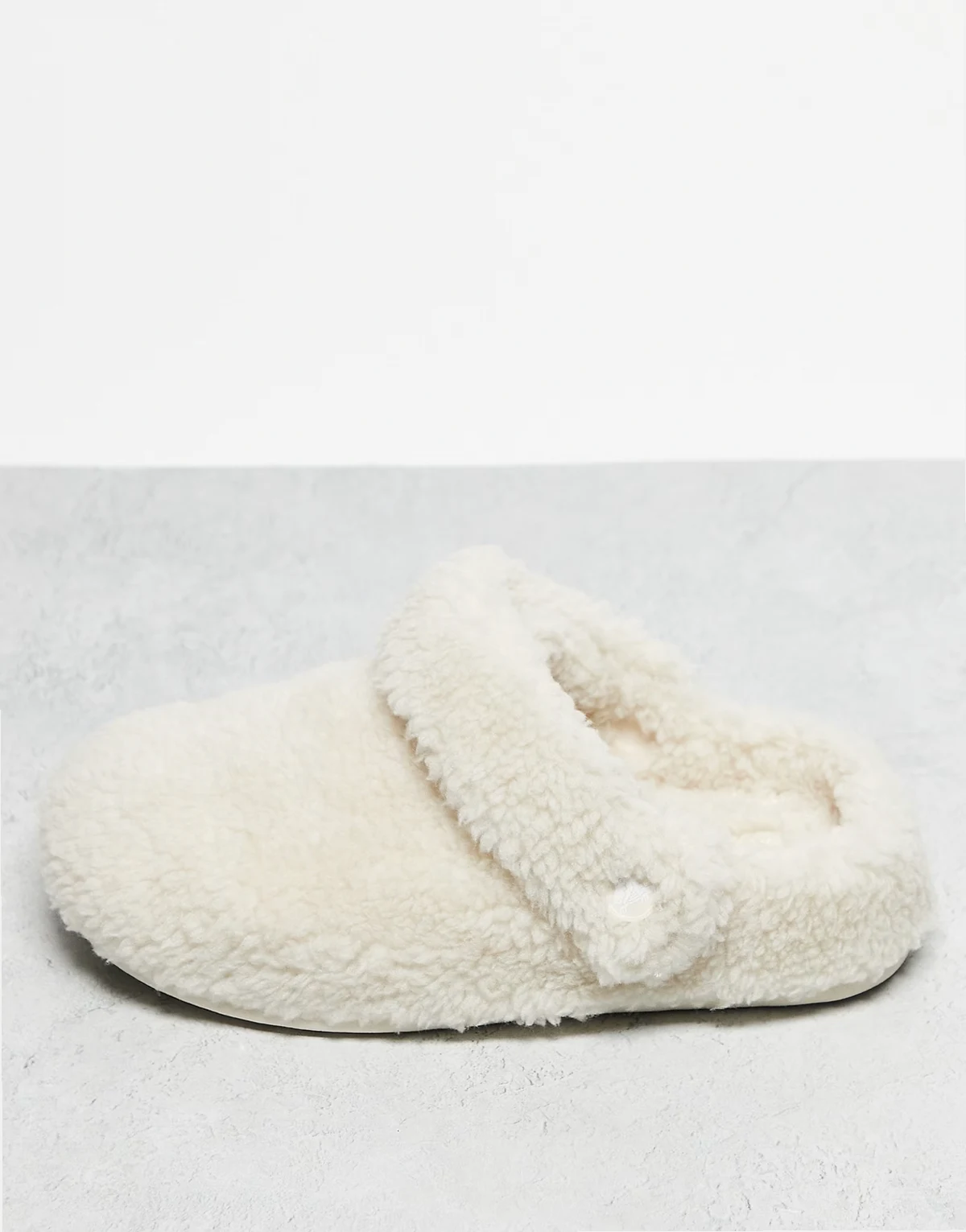 Unisex Cozzzy fleece slippers in cream