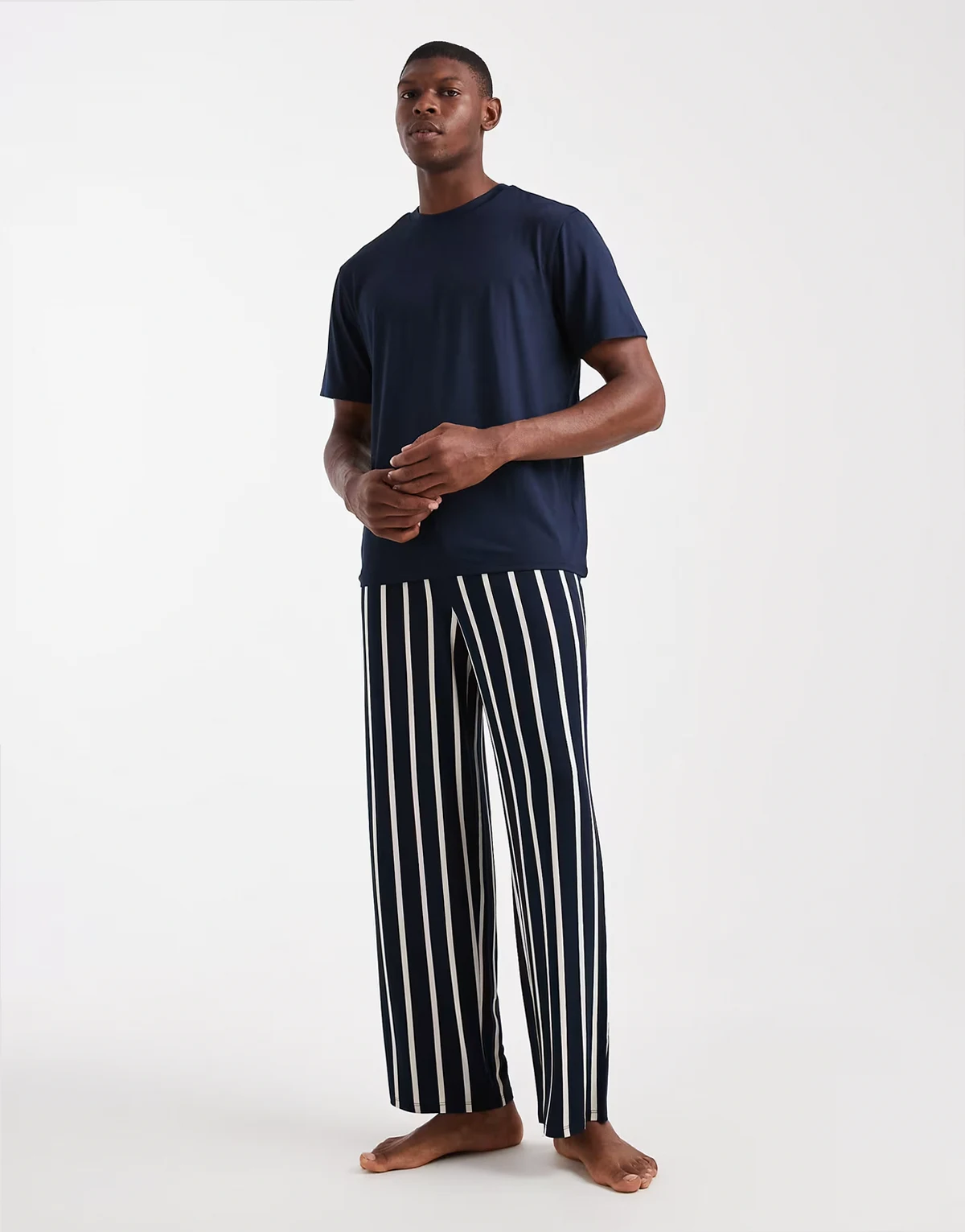 T-shirt and pants pajama set in navy stripe