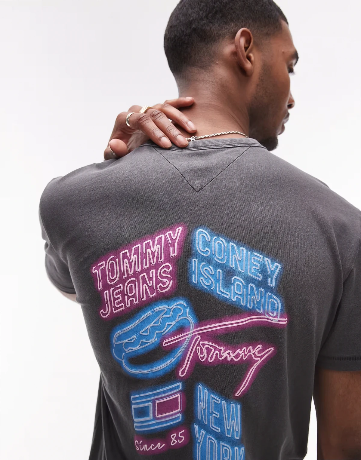 neon graphic back print t-shirt in black