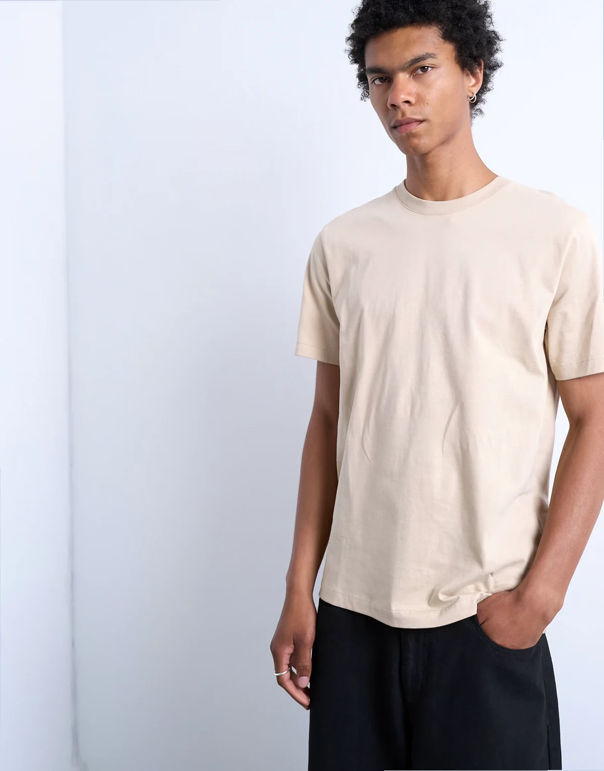 classic fit T-shirt in stone