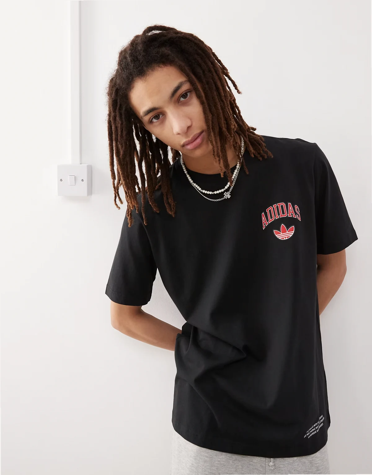 varsity T-shirt in black
