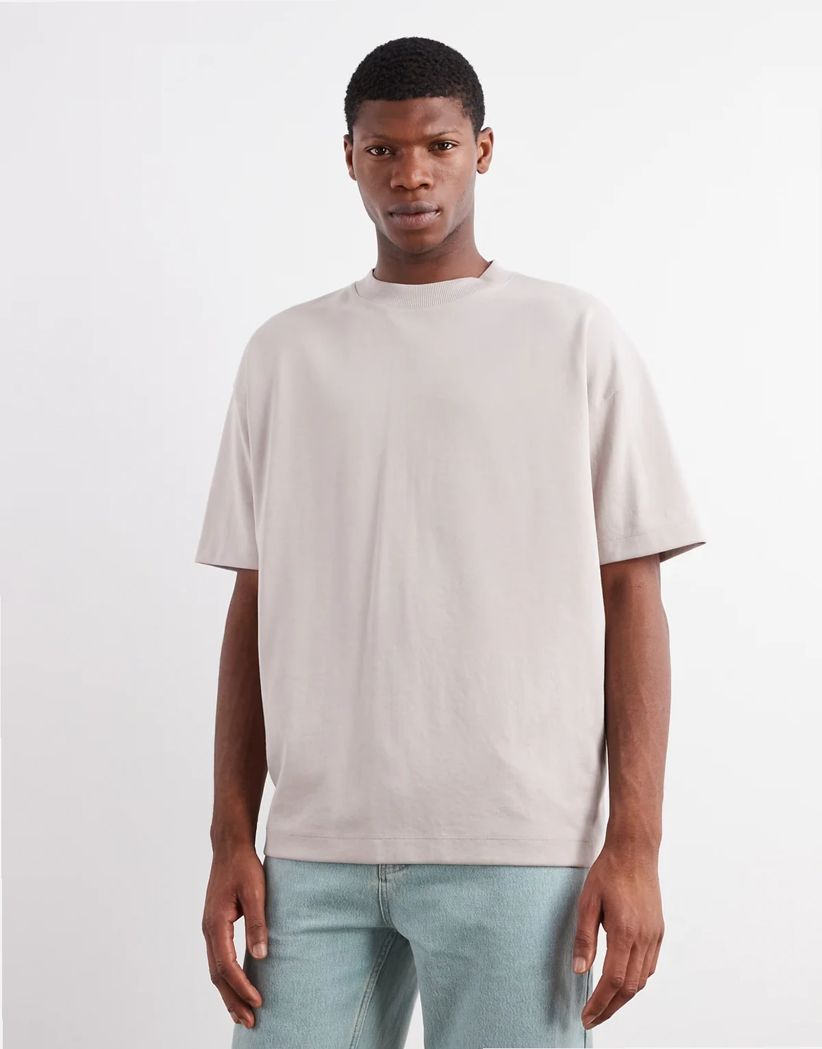 – Kamiennobeżowy miękki i gruby T-shirt oversize