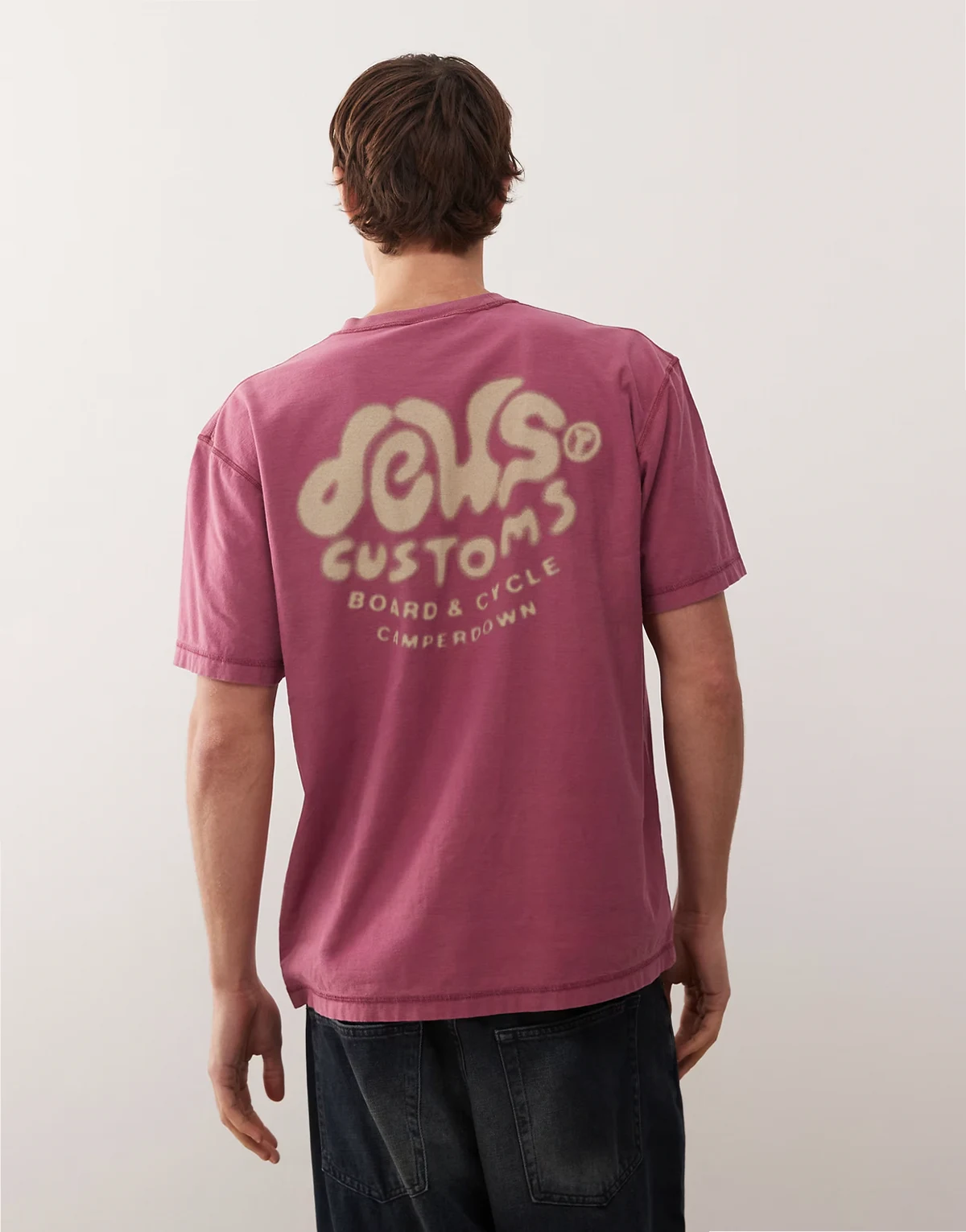 debris t-shirt in pink garment dye