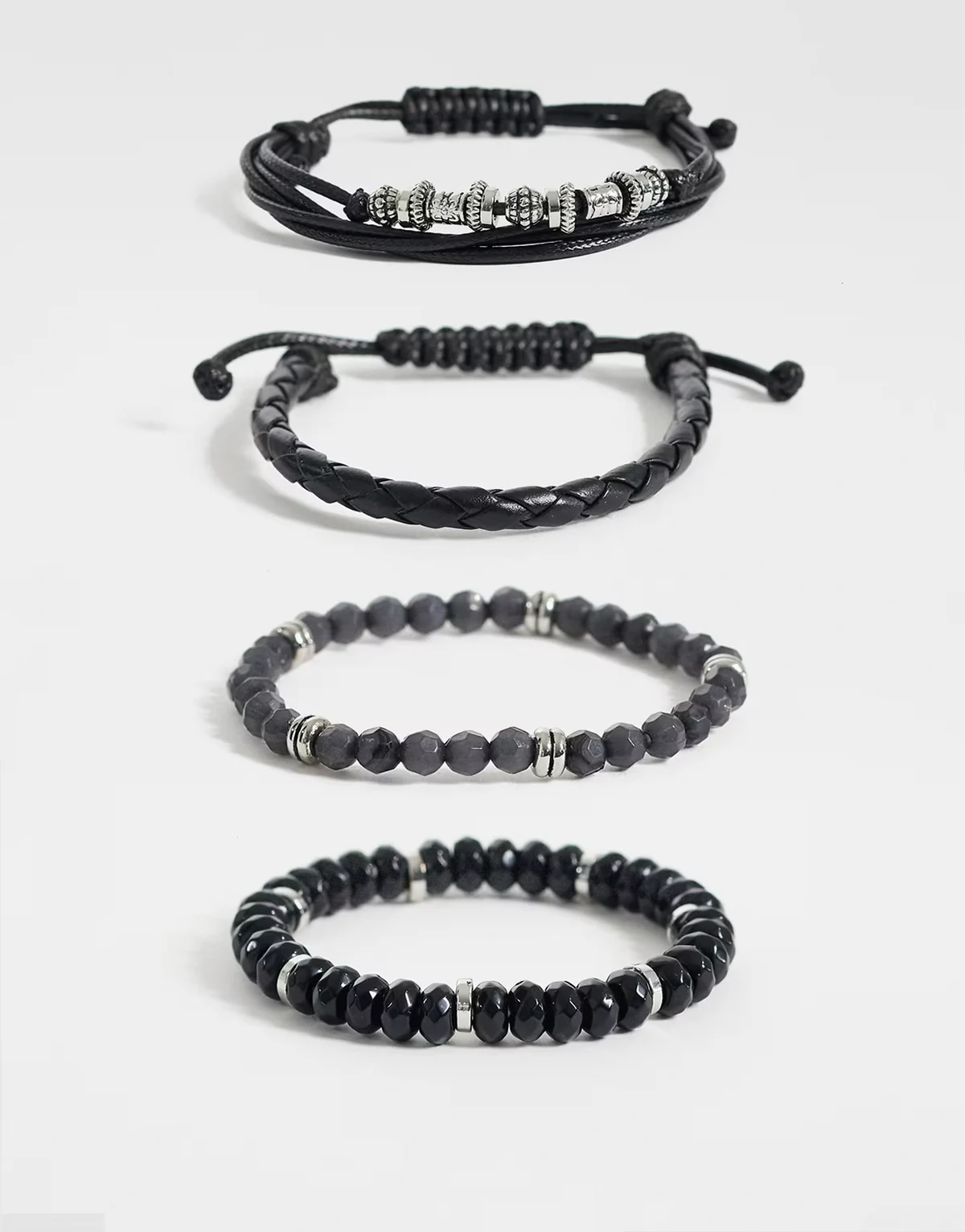 – Zestaw 5 czarnych bransoletek ze sznurka i fasetowanych koralików
