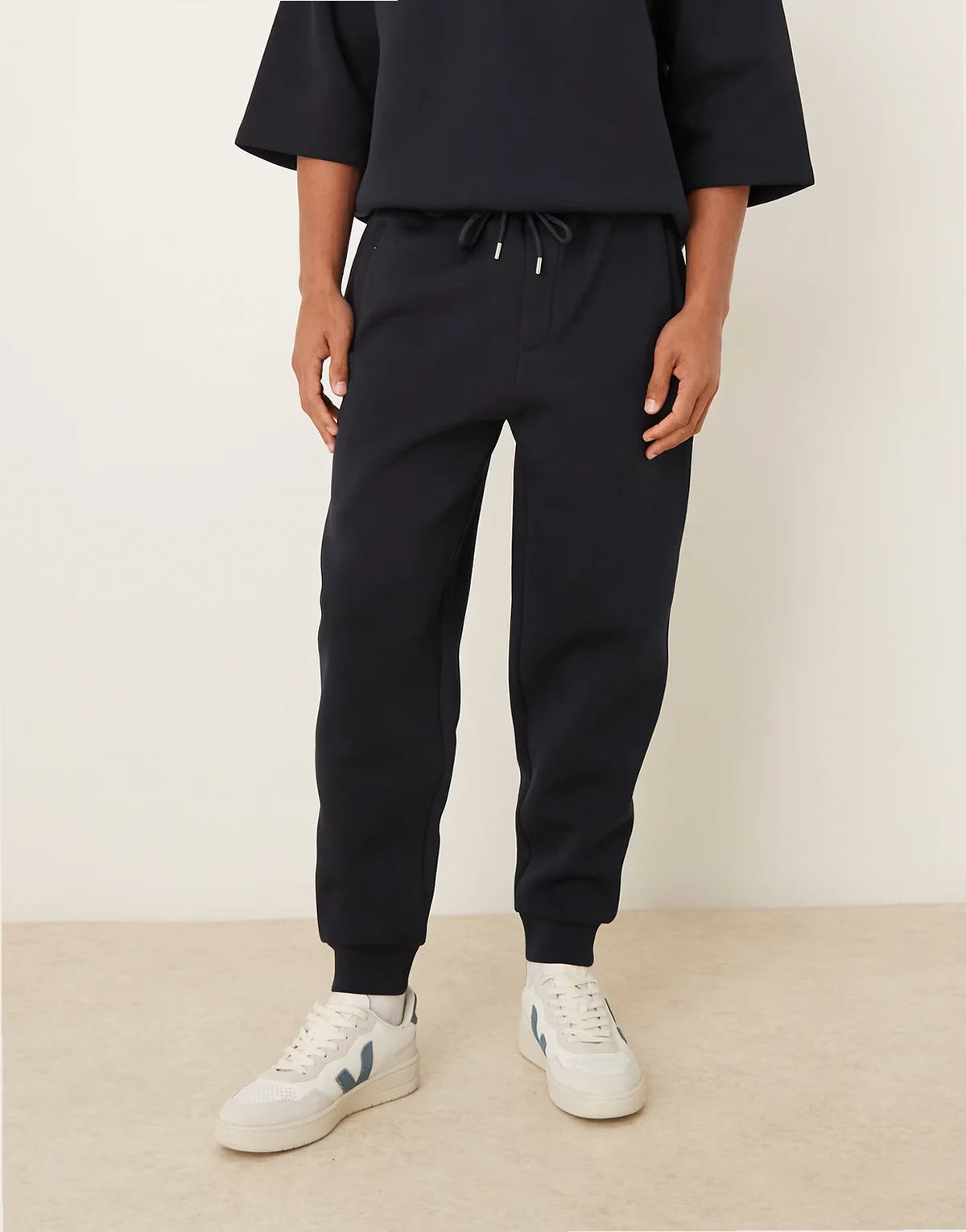 heavyweight tapered fit sweatpants in scuba-style fabric in navy
