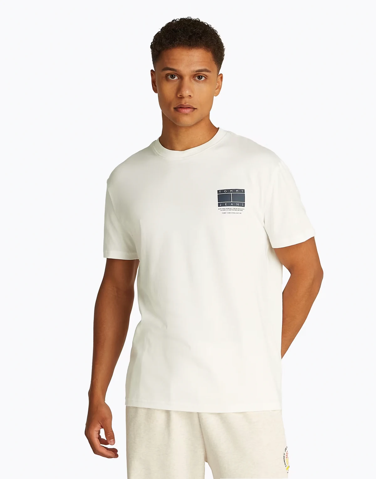 – T-shirt w kolorze ecru z grafiką