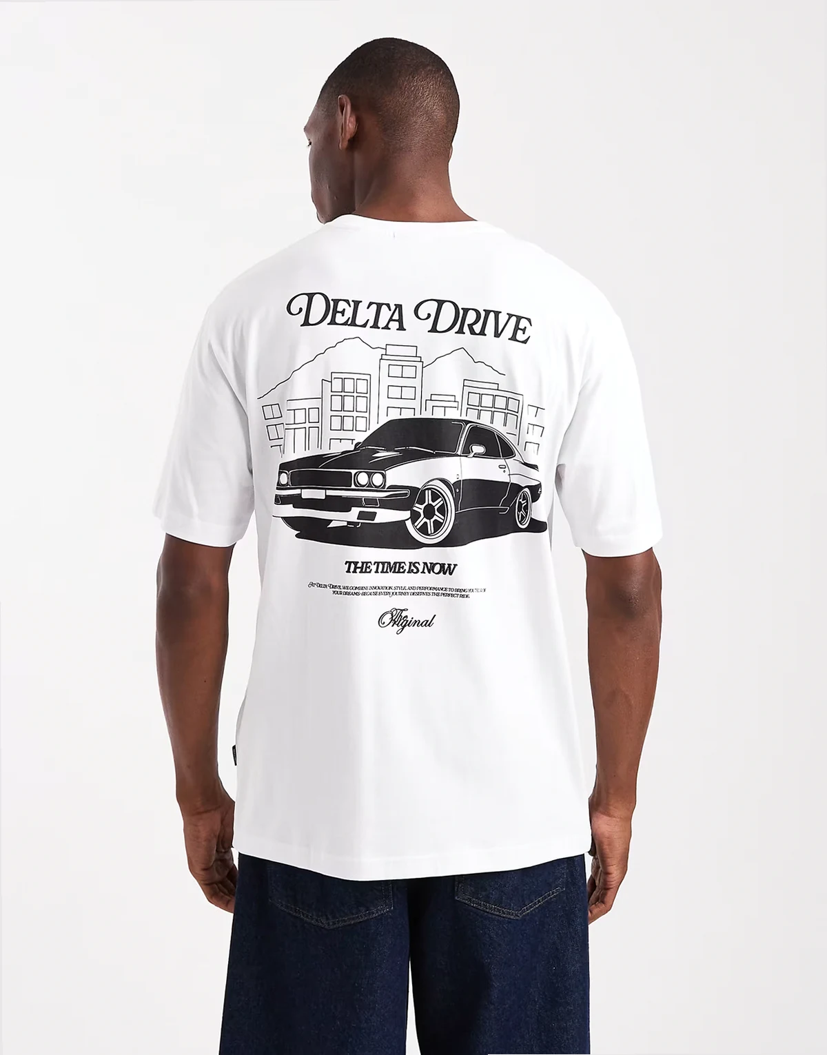 relaxed fit t-shirt with drive back print in white