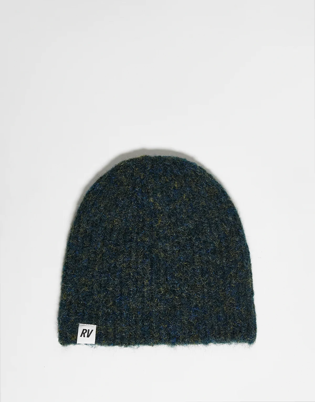 – Unisex-Strickmütze in Petrol mit Marken-Aufnäher