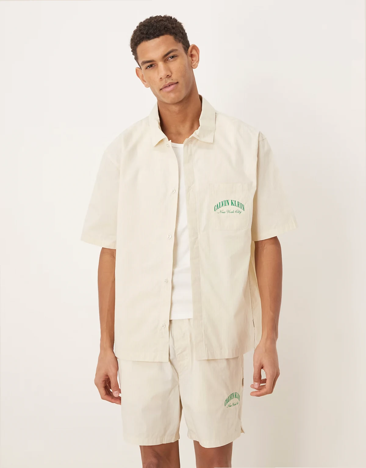 – Heritage Crest – Pyjama-Hemd aus Popeline in gestreiftem Weiß, Kombiteil