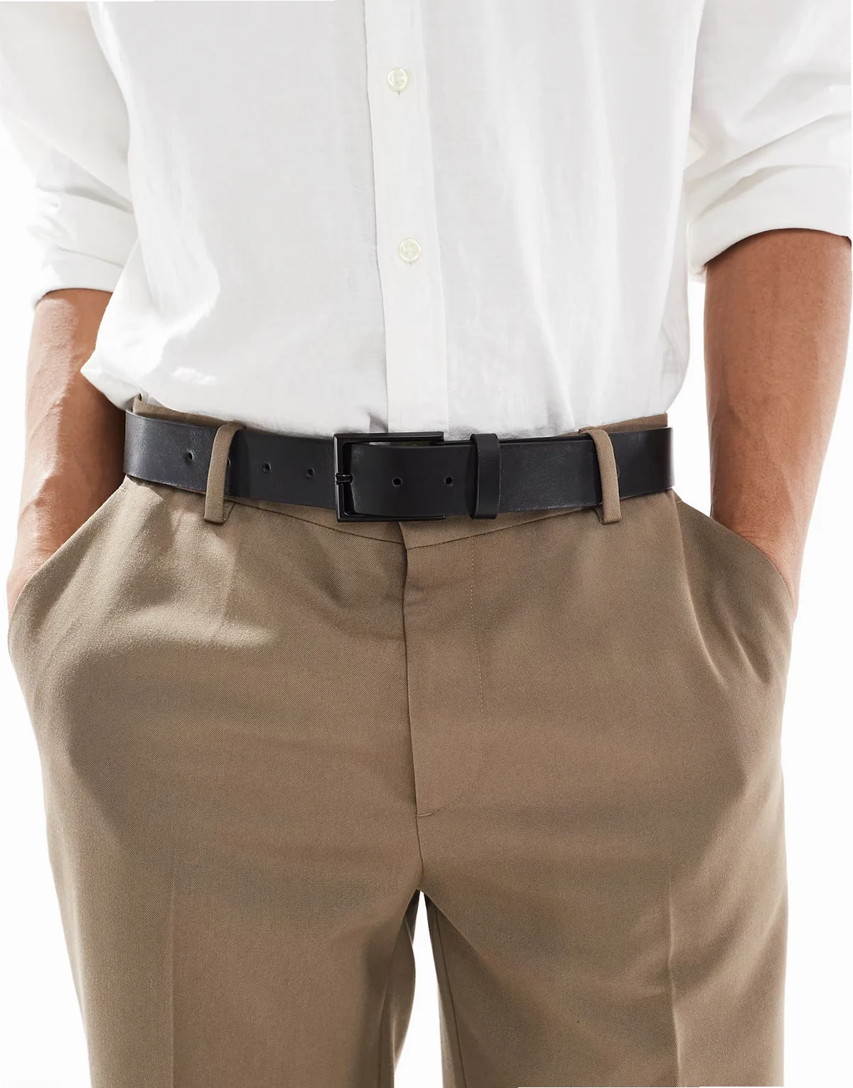 – Czarny elegancki pasek z imitacji skóry z czarną matową sprzączką