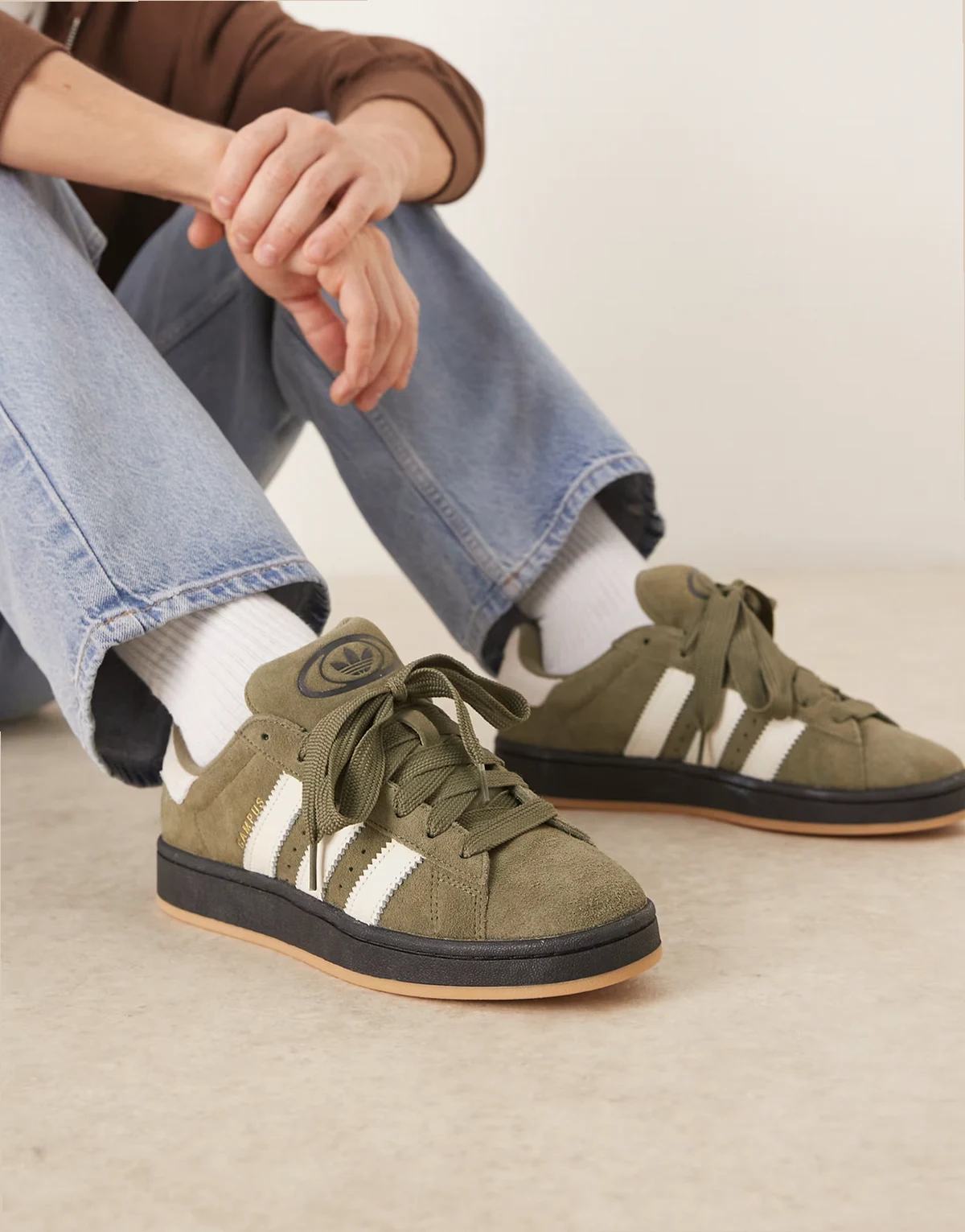 Campus 00s sneakers in khaki and white