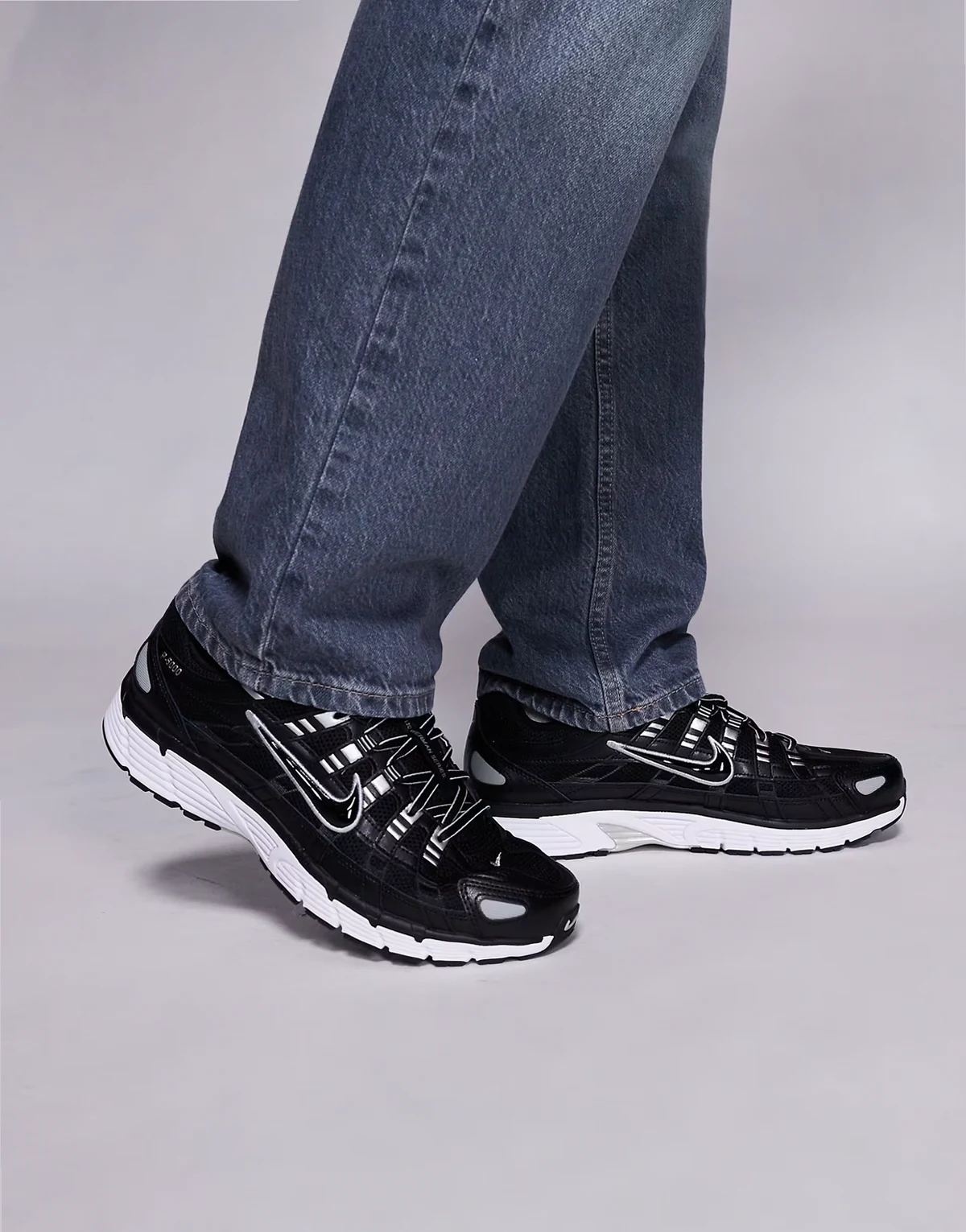 P-6000 sneakers in black & metallic silver