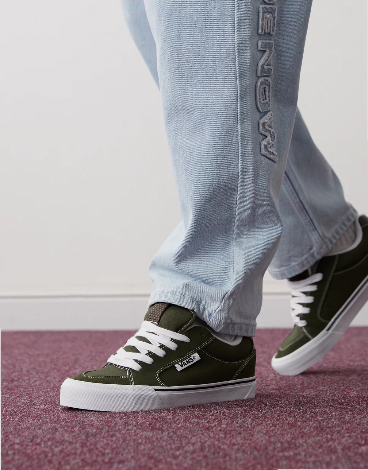 – Chukka Push – Sneaker in Olivgrün