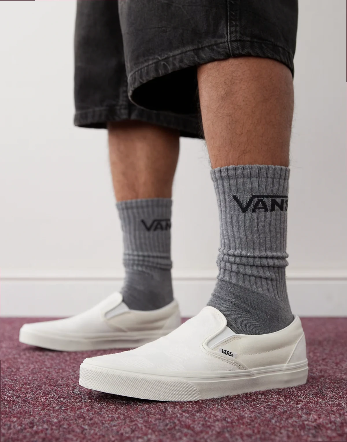 Classic – Sneaker mit Schachbrettmuster in Weiß zum Hineinschlüpfen