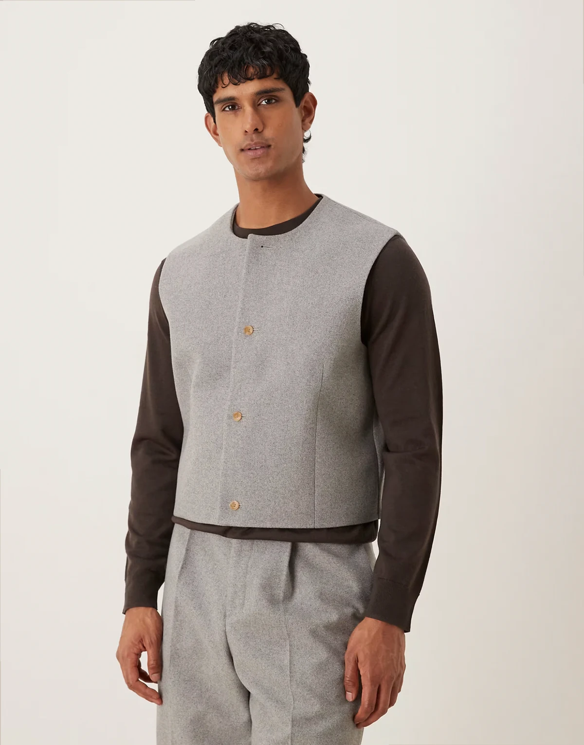 – Anzugweste aus Filz in Hellgrau mit Rundhalsausschnitt