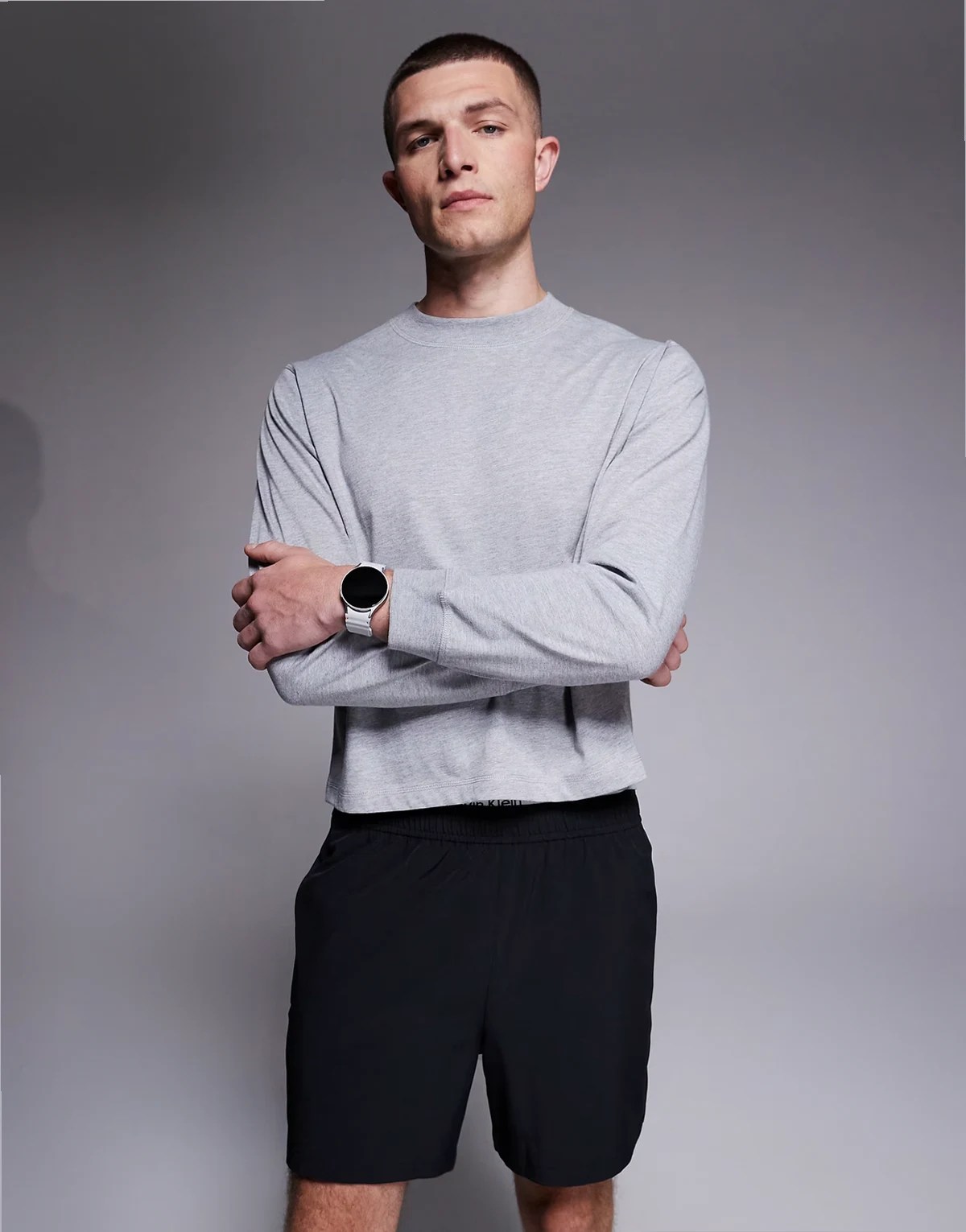 cotton cropped long sleeve weight lifting t-shirt with quick dry finish in heather gray