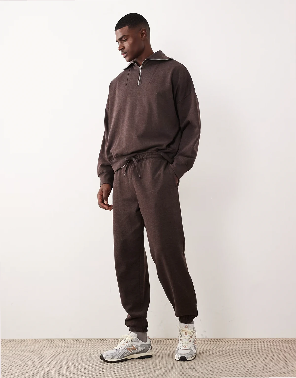 oversized sweatpants in heathered brown