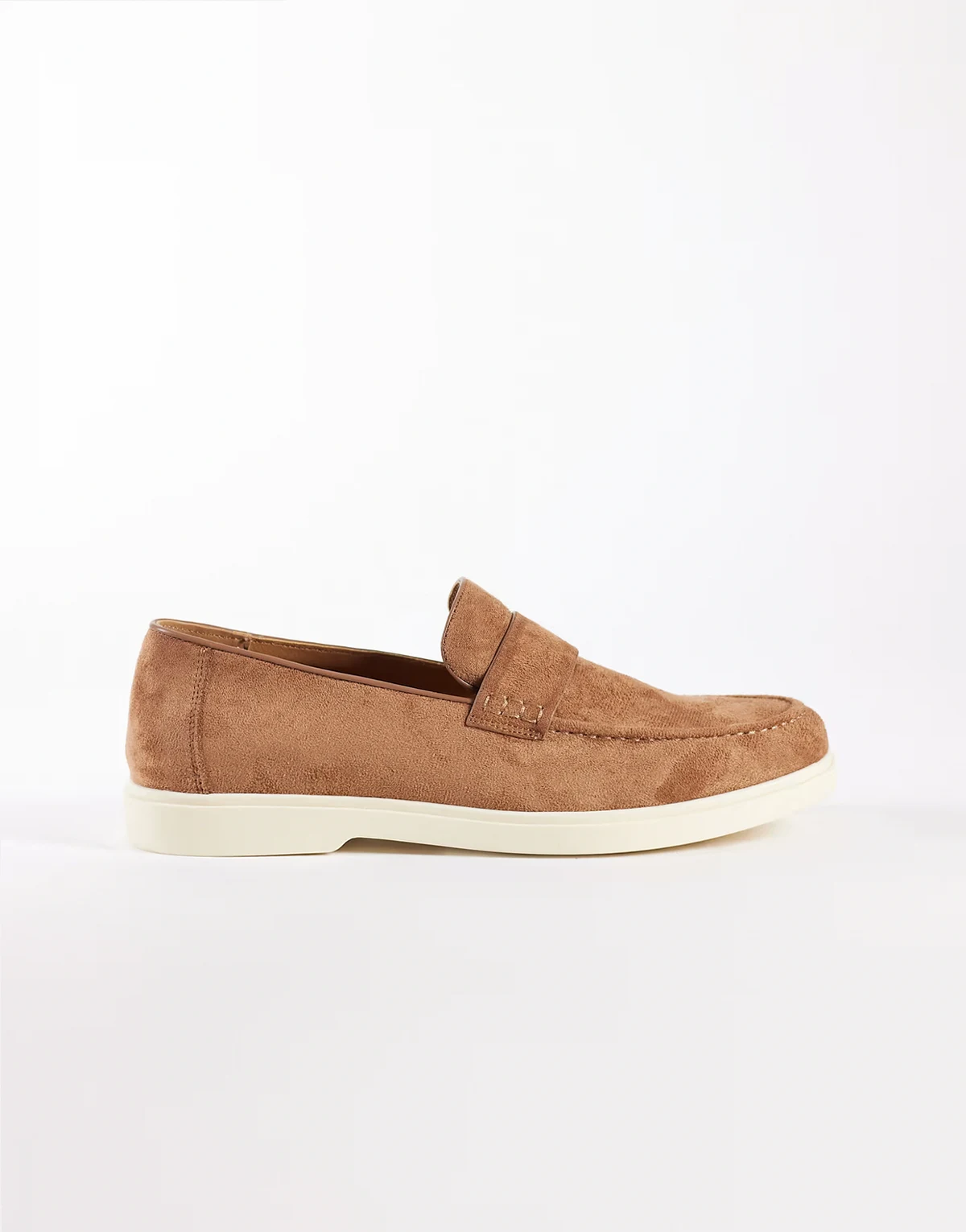 Kayak loafers in tan micro