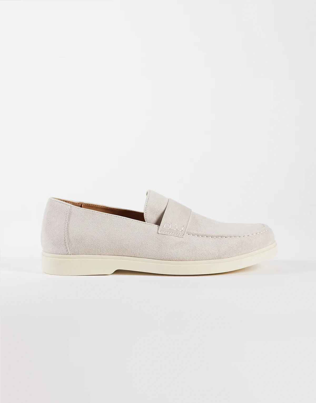 Kayak loafers in stone micro