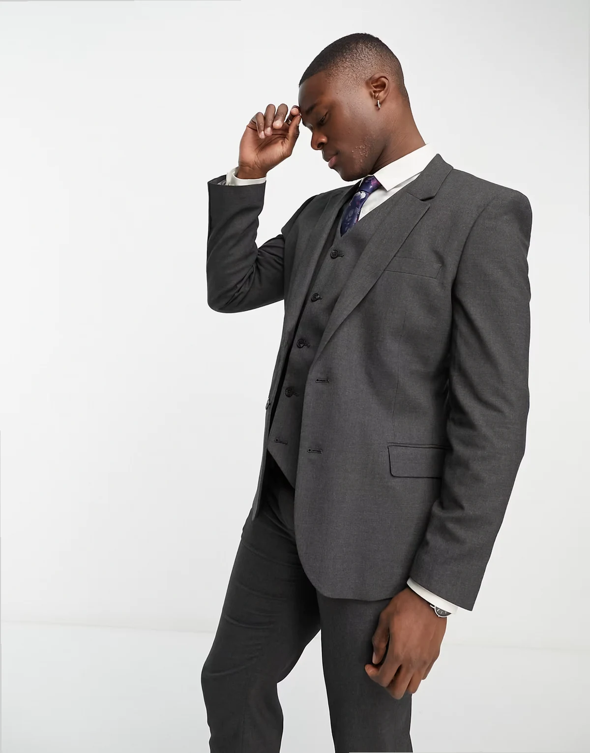 – Schmal geschnittene Anzugjacke in Anthrazit