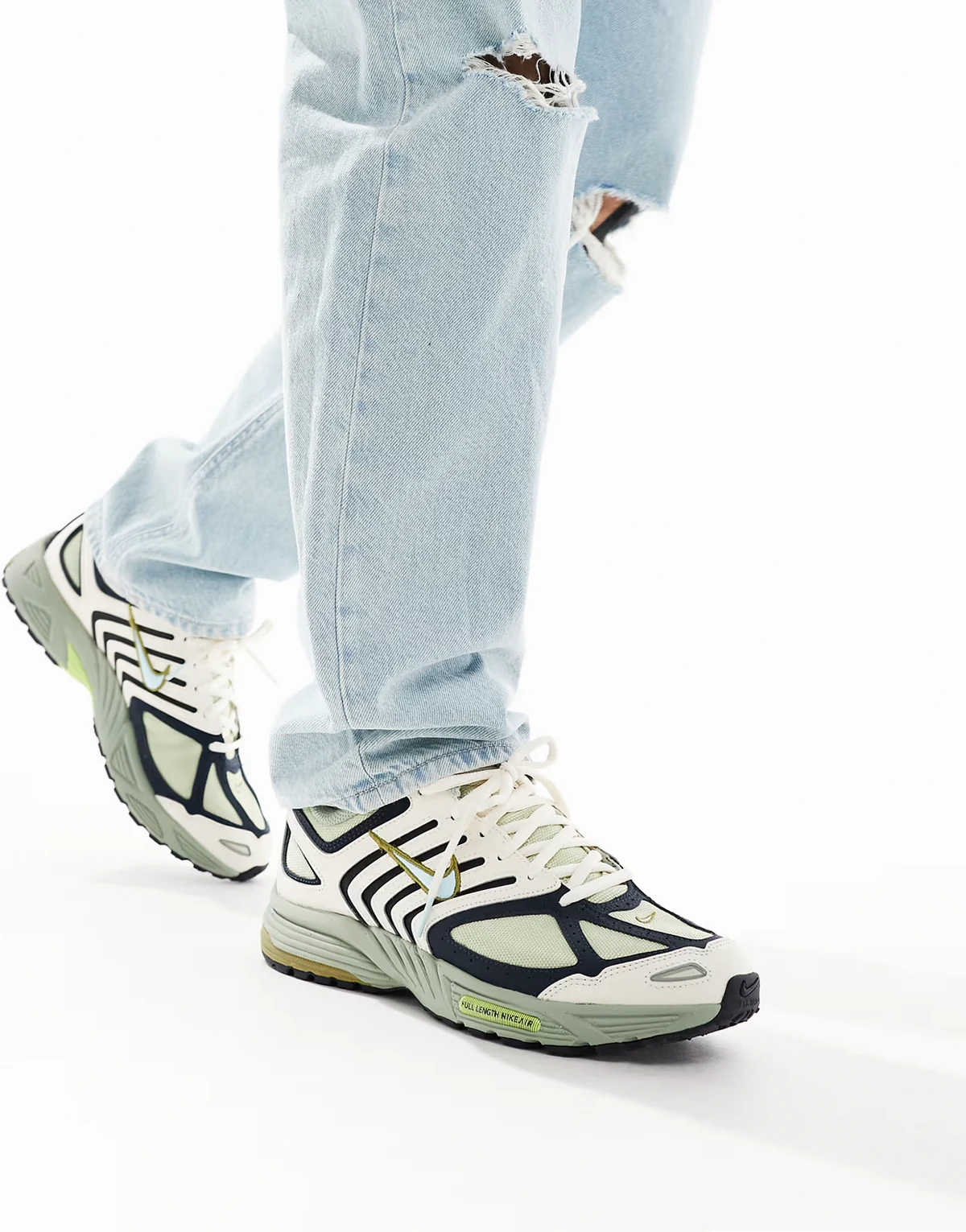 Air Pegasus 2005 sneakers in light green