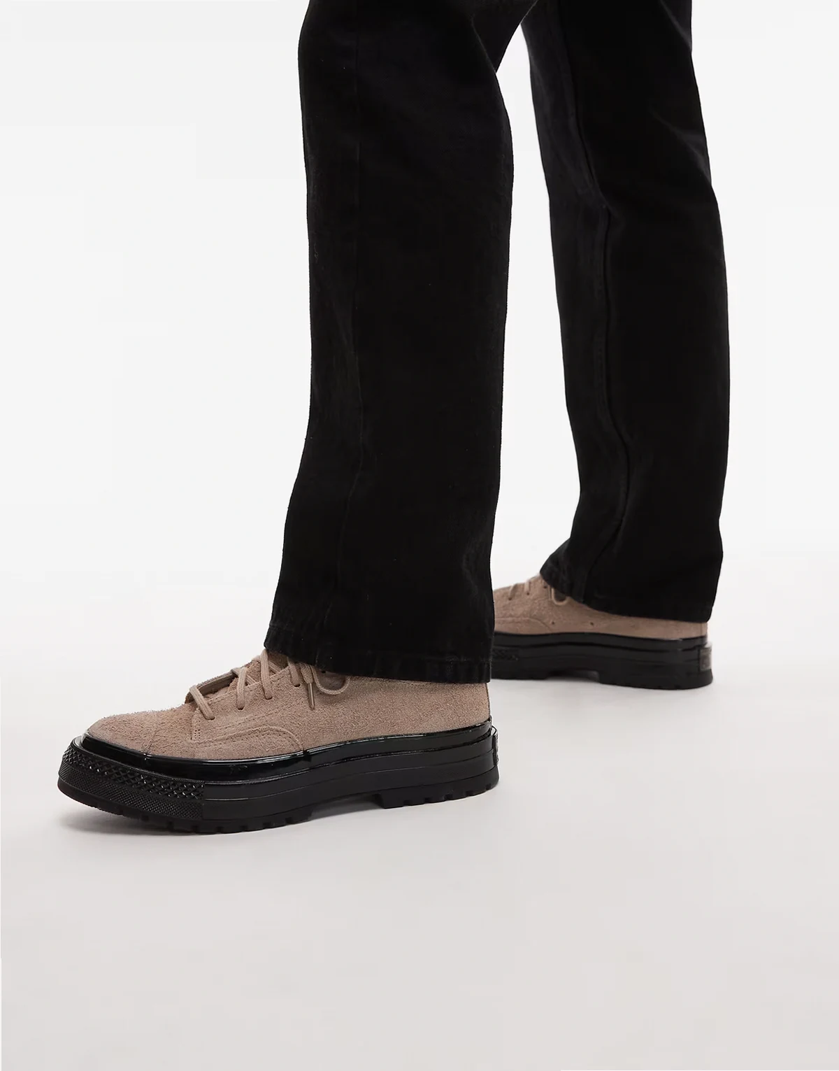 Chuck 70 National shoes with suede in tan