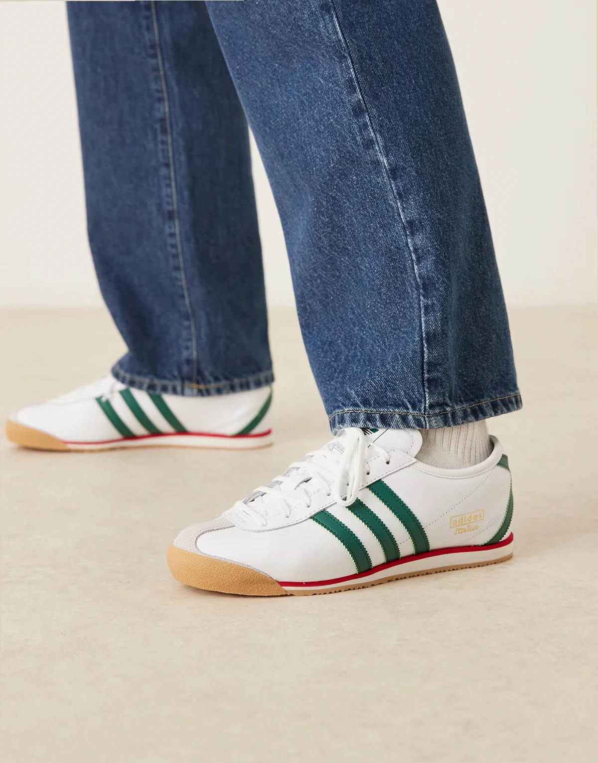 Italia 70s sneakers in white and dark green