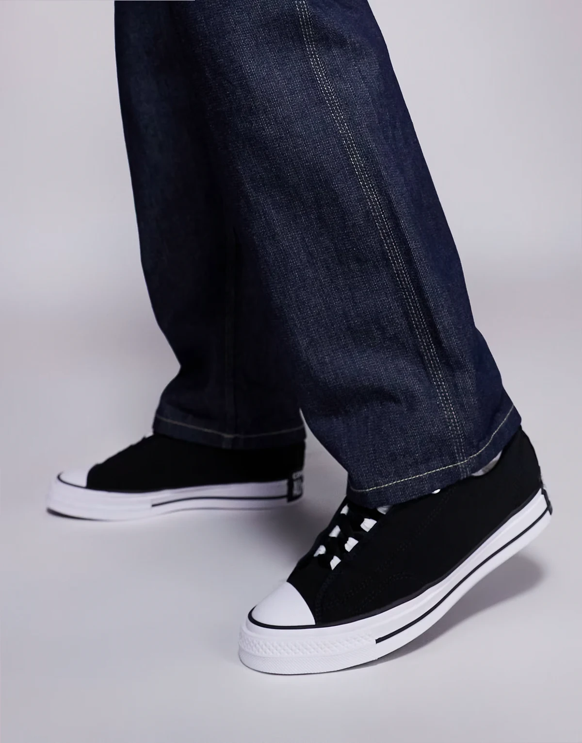 Puff Taylor sneakers in black