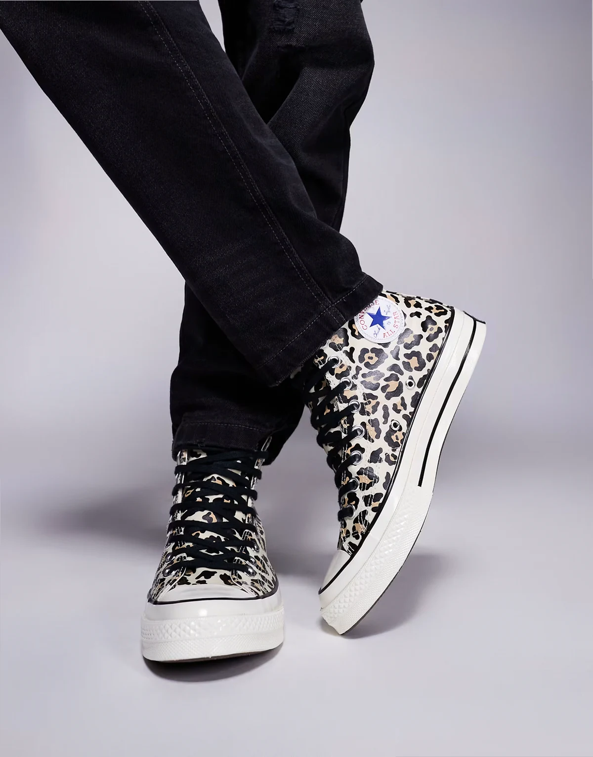 Chuck 70 glow in the dark sneakers in leopard print