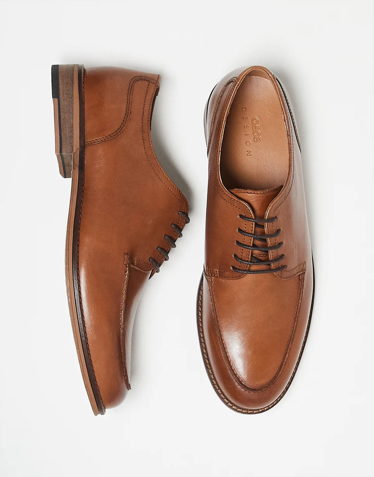 – Derby-Schuhe zum Schnüren aus Leder in Hellbraun