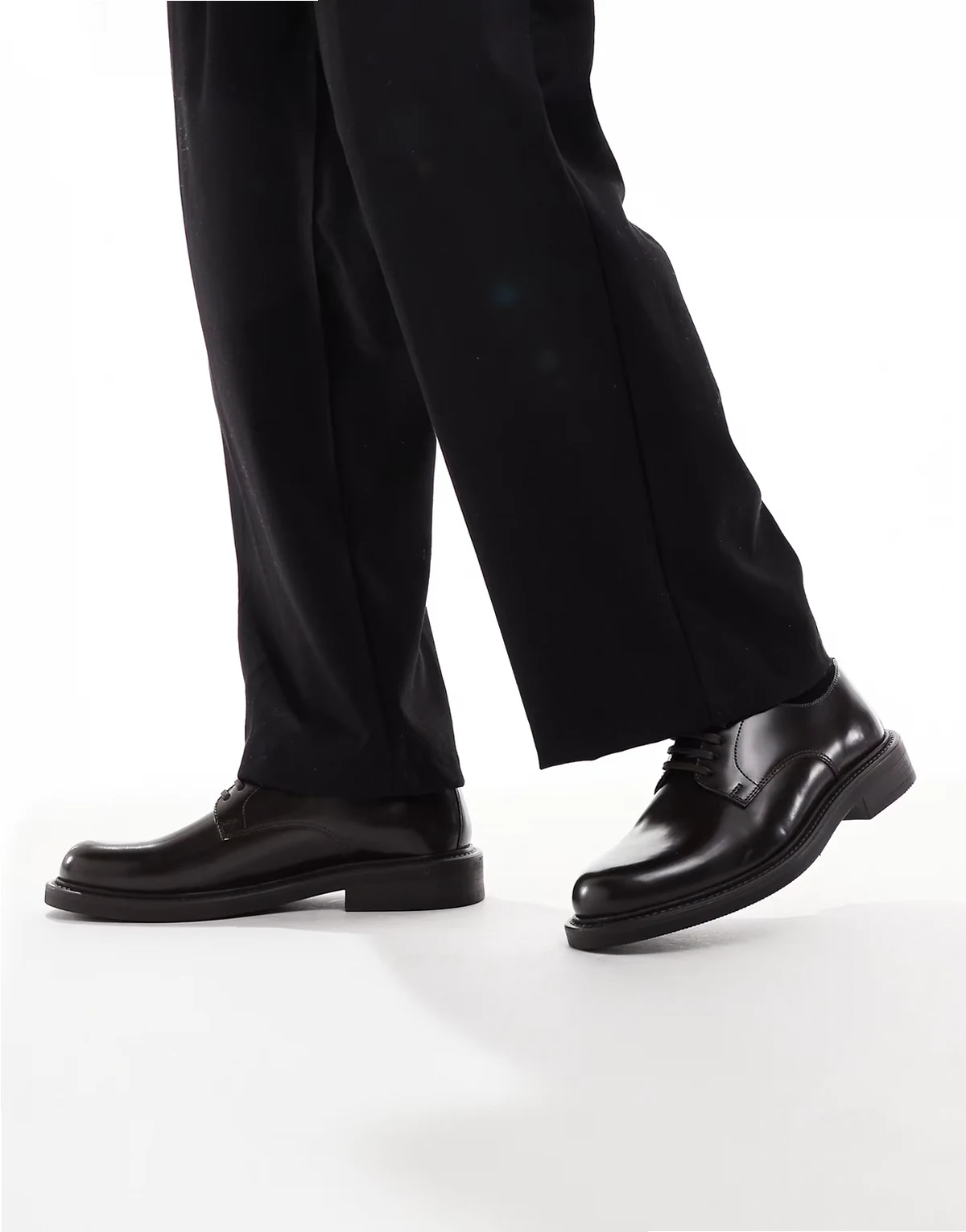 lace up shoes in brown leather