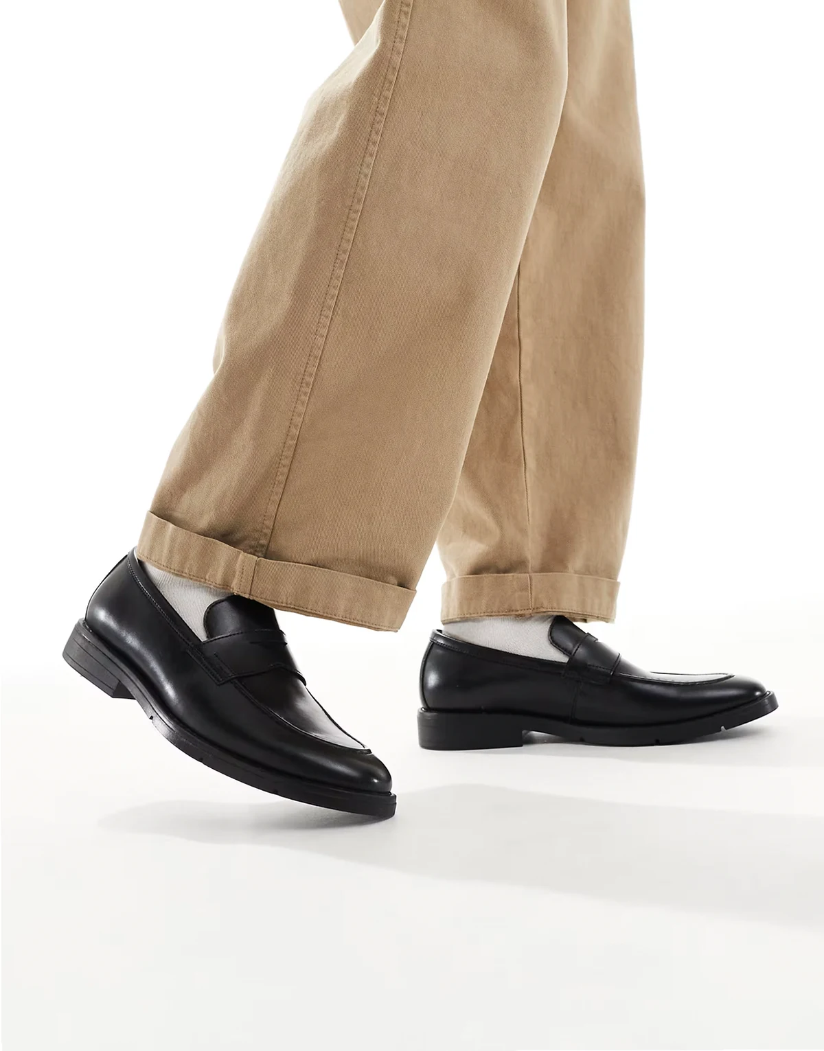 Rogan classic loafers in black