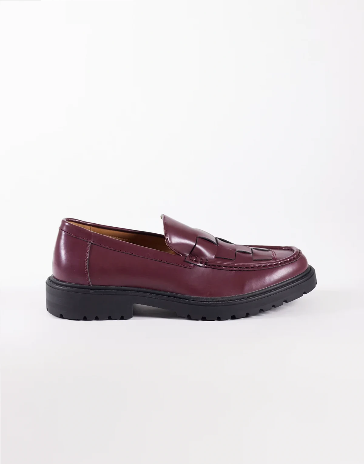 Pier chunky loafers with woven upper in burgundy