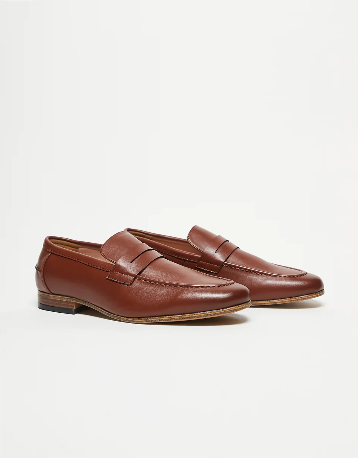 – Loafer in Braun mit Sohle aus Naturmaterial