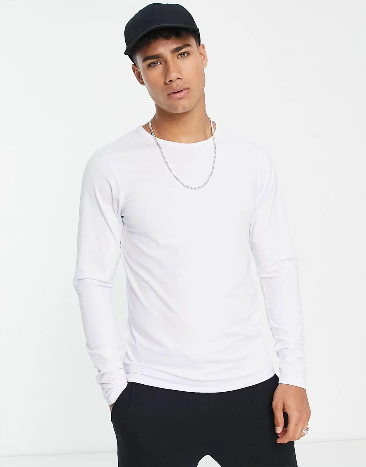 Essentials long sleeve t-shirt in white